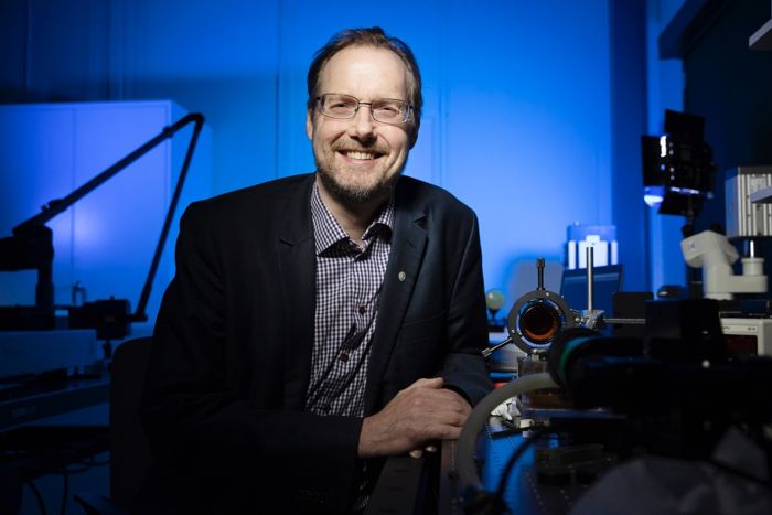 Prof. Staffan Lundström