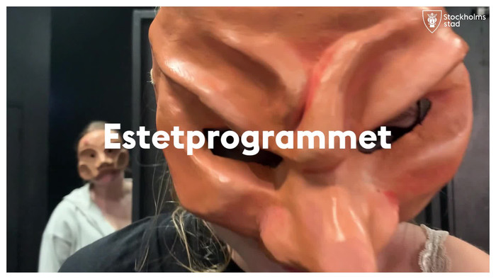 Elever från estetiska programmet, inriktning teater berättar om skolan